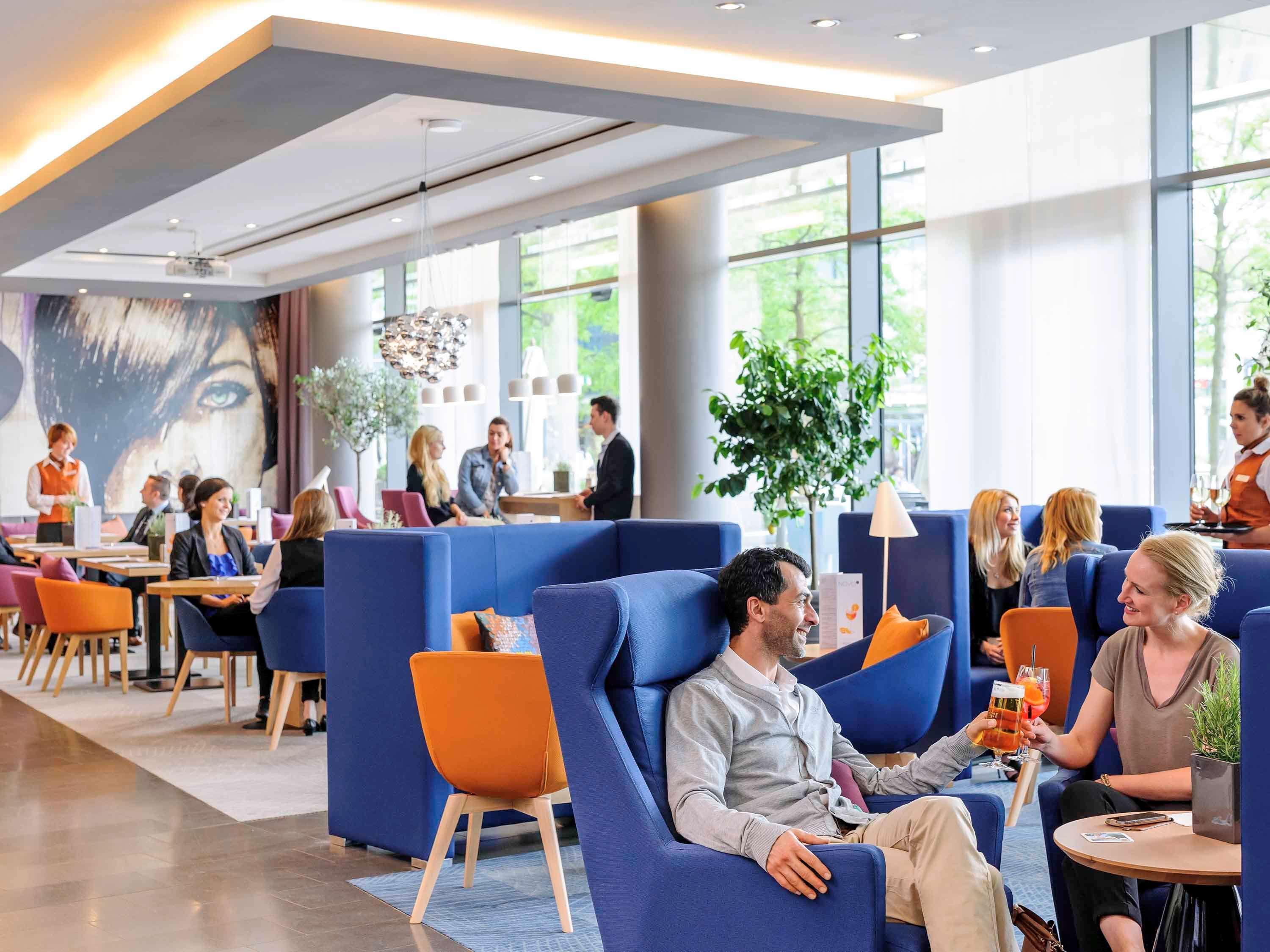 Novotel Muenchen Messe Esterno foto