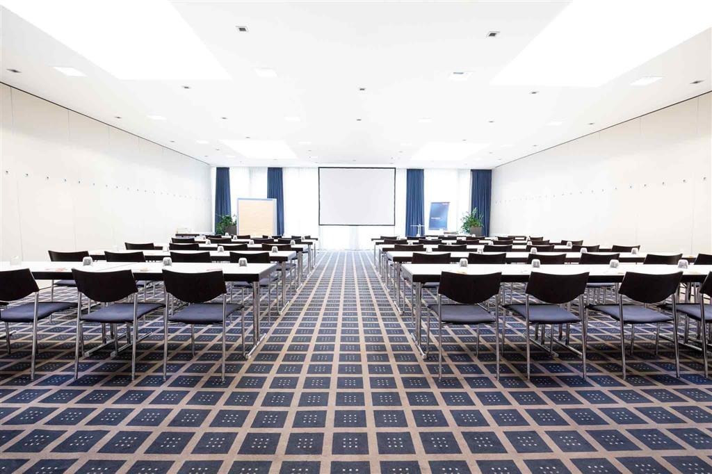 Novotel Muenchen Messe Esterno foto