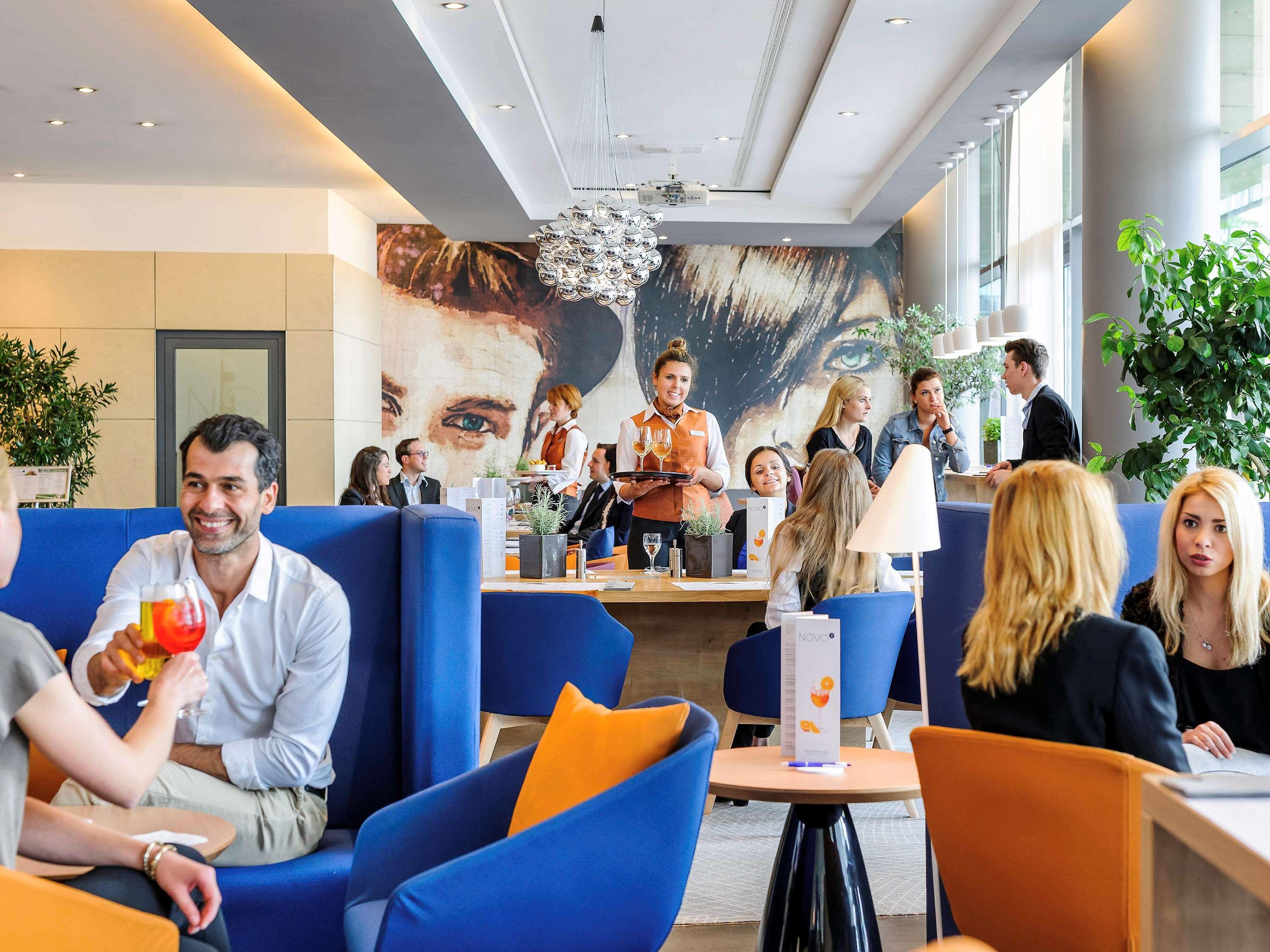 Novotel Muenchen Messe Esterno foto
