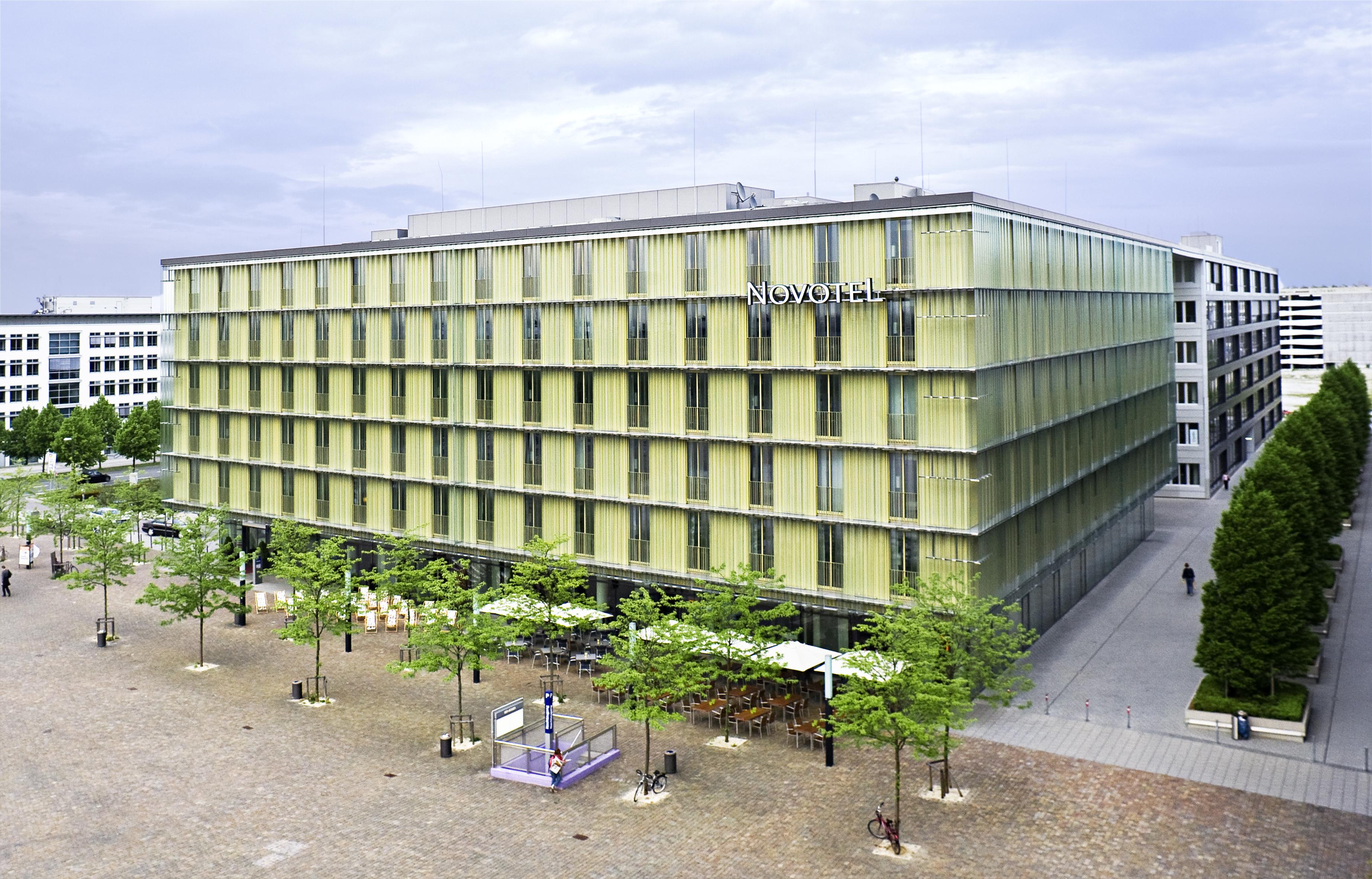 Novotel Muenchen Messe Esterno foto