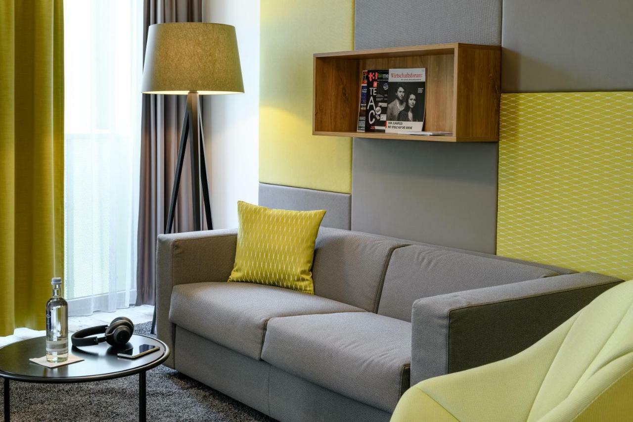 Novotel Muenchen Messe Esterno foto